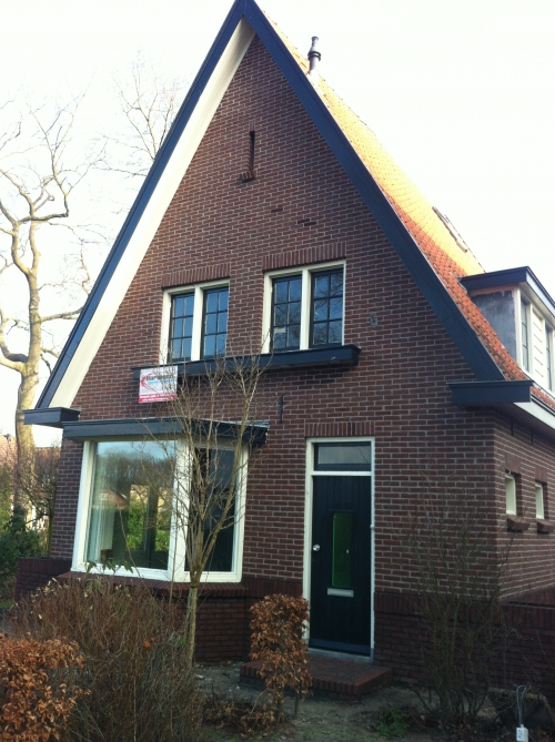 Na(1)